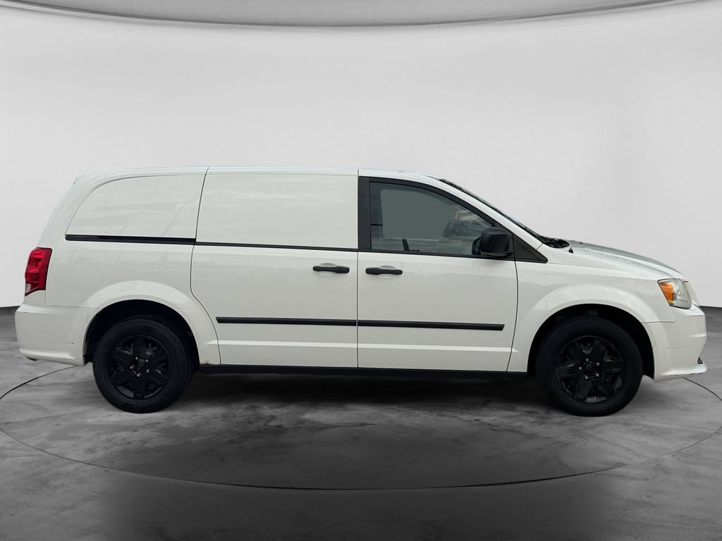 Used 2013 RAM C/V Tradesman FWD image 11