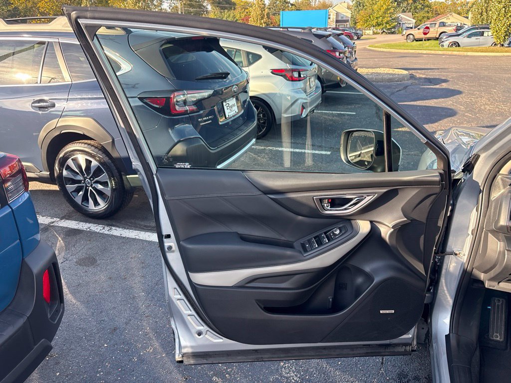 Certified 2023 Subaru Forester Limited AWD/4WD image 17