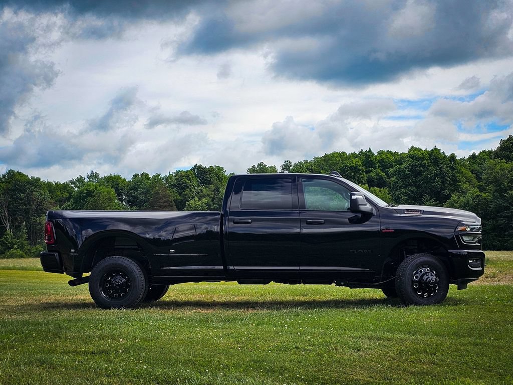 New 2026 RAM 3500 Big Horn AWD/4WD image 2