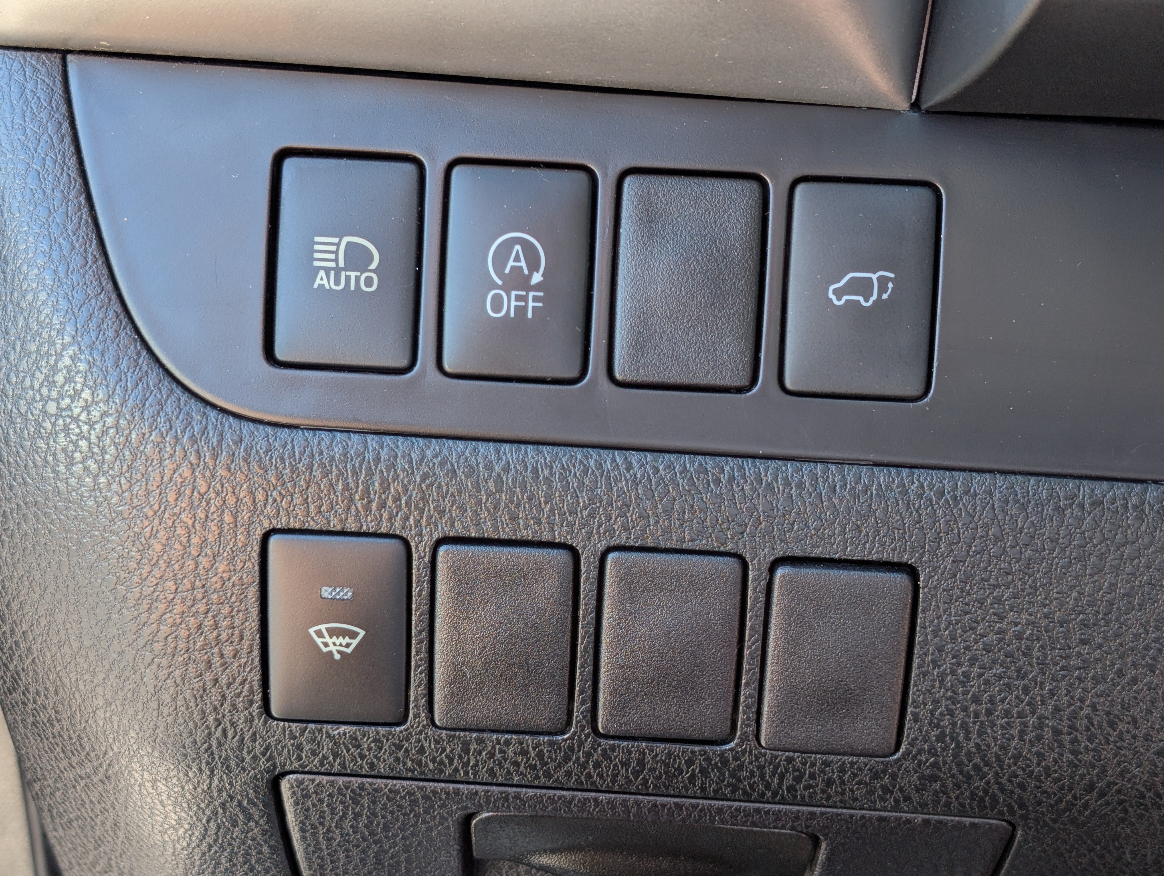 Used 2019 Toyota Highlander XLE AWD/4WD image 20