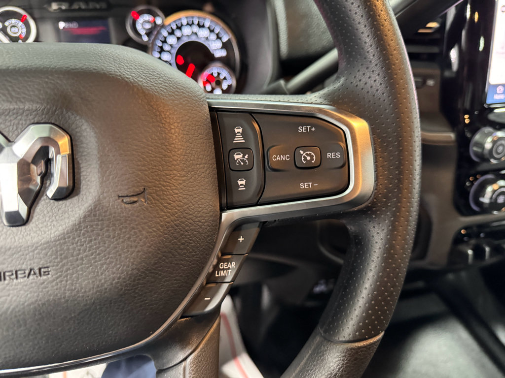 New 2025 RAM 2500 Tradesman AWD/4WD image 17