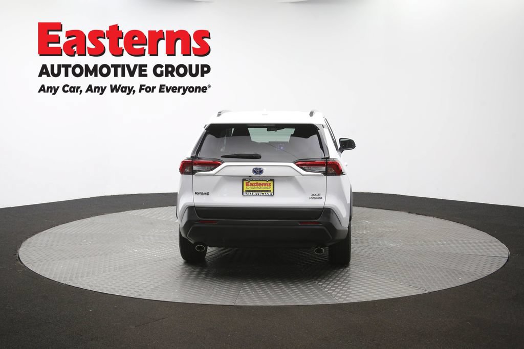 Used 2022 Toyota RAV4 XLE AWD/4WD image 36
