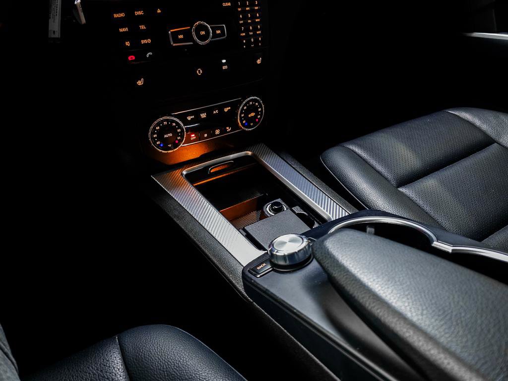 Used 2015 Mercedes-Benz GLK 350 4MATIC image 34