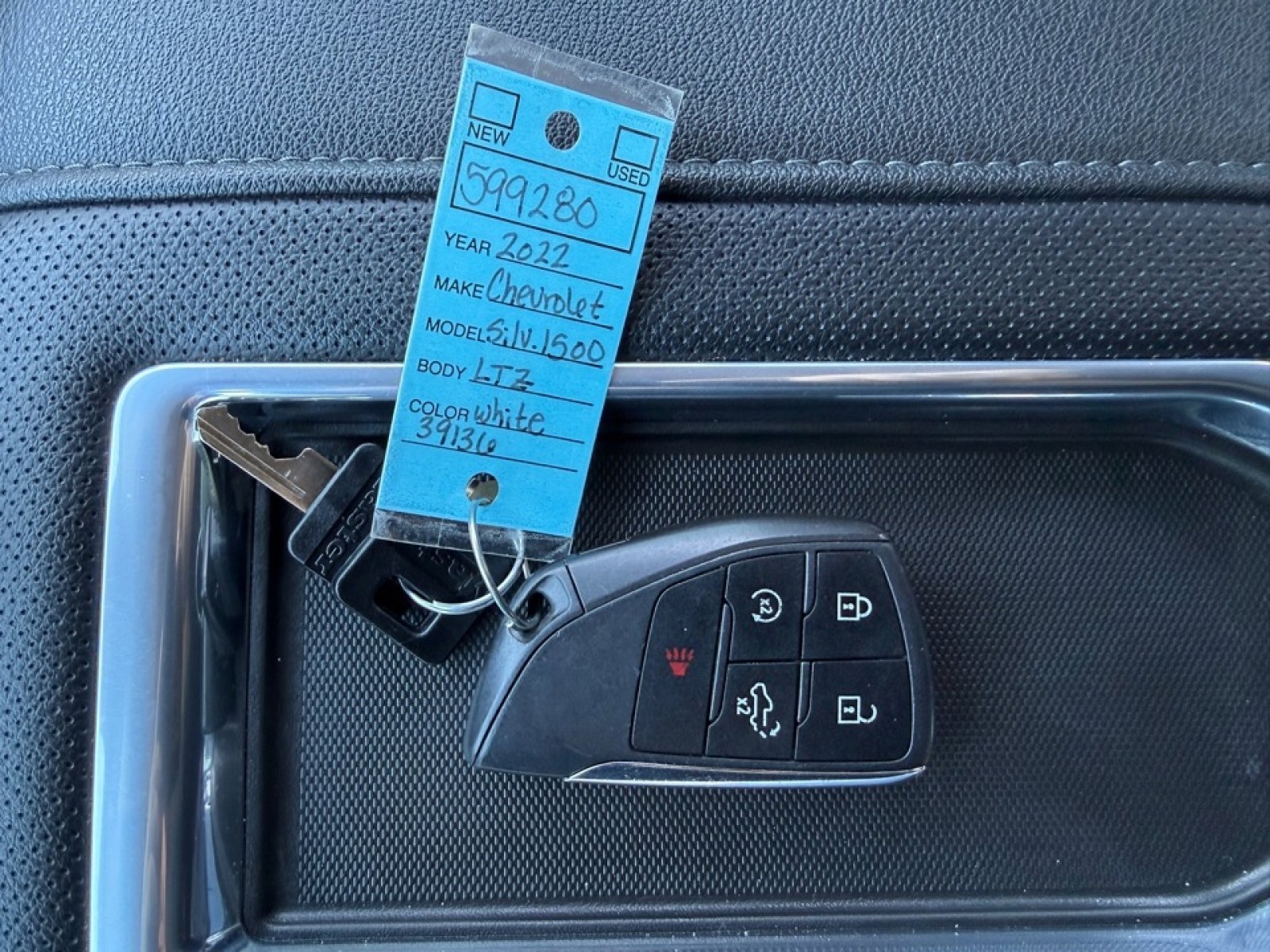 Used 2022 Chevrolet Silverado 1500 LTZ w/ Technology Package image 41