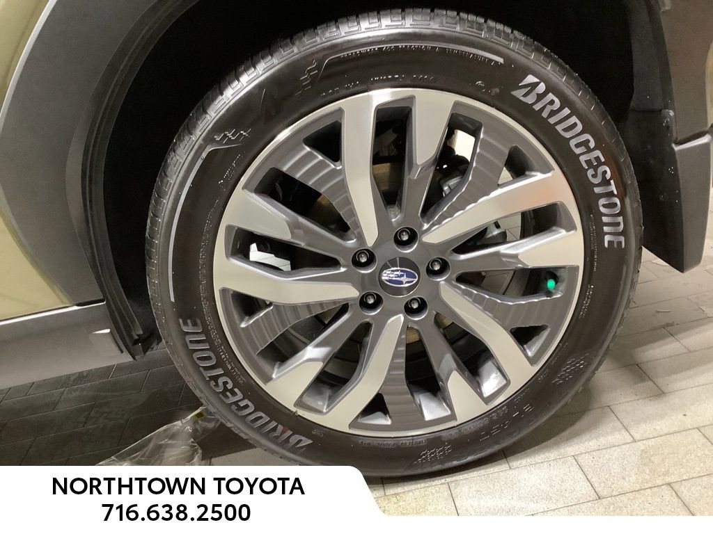 Used 2025 Subaru Forester Touring image 21