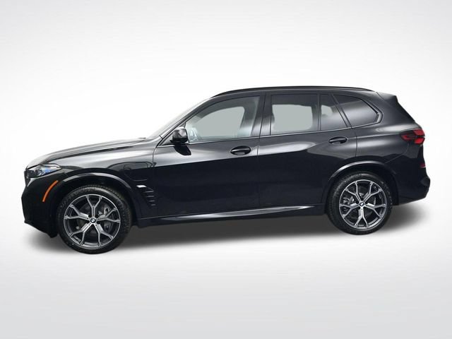 New 2026 BMW X5 xDrive50e w/ M Sport Package AWD/4WD image 8