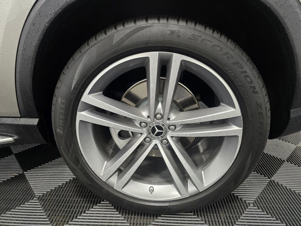 Used 2022 Mercedes-Benz GLE 450 GLE 450 image 21