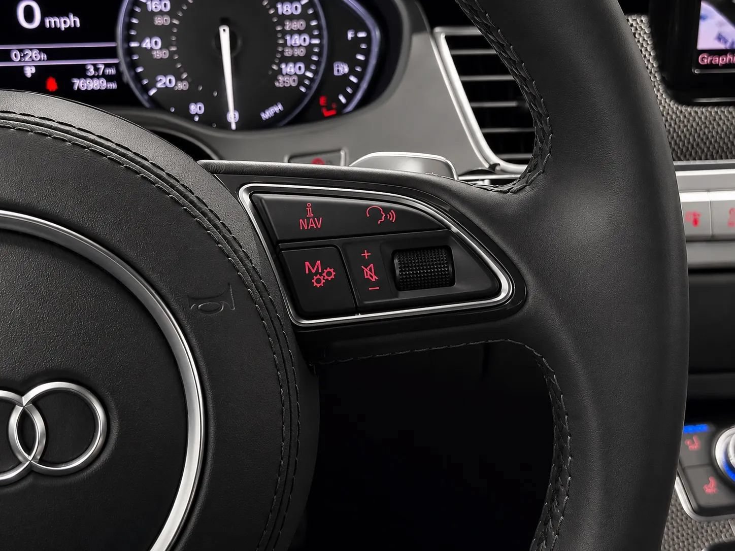 Used 2013 Audi S8 AWD/4WD image 32