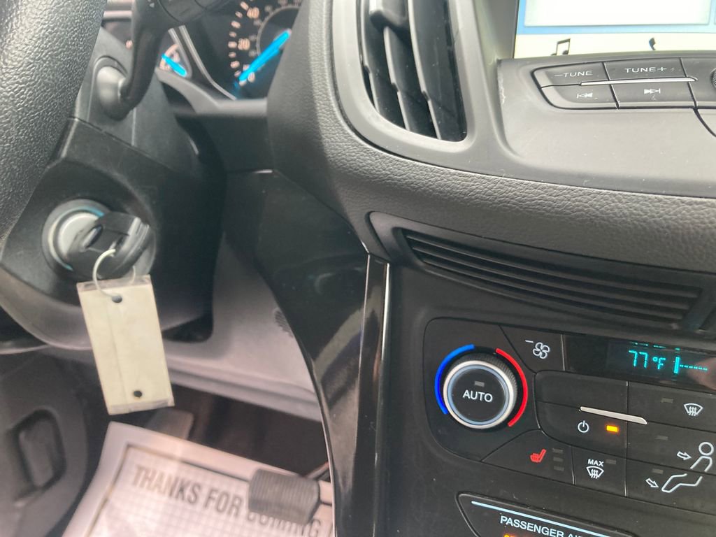 Used 2018 Ford Escape SEL w/ SEL Sport Appearance Package image 22