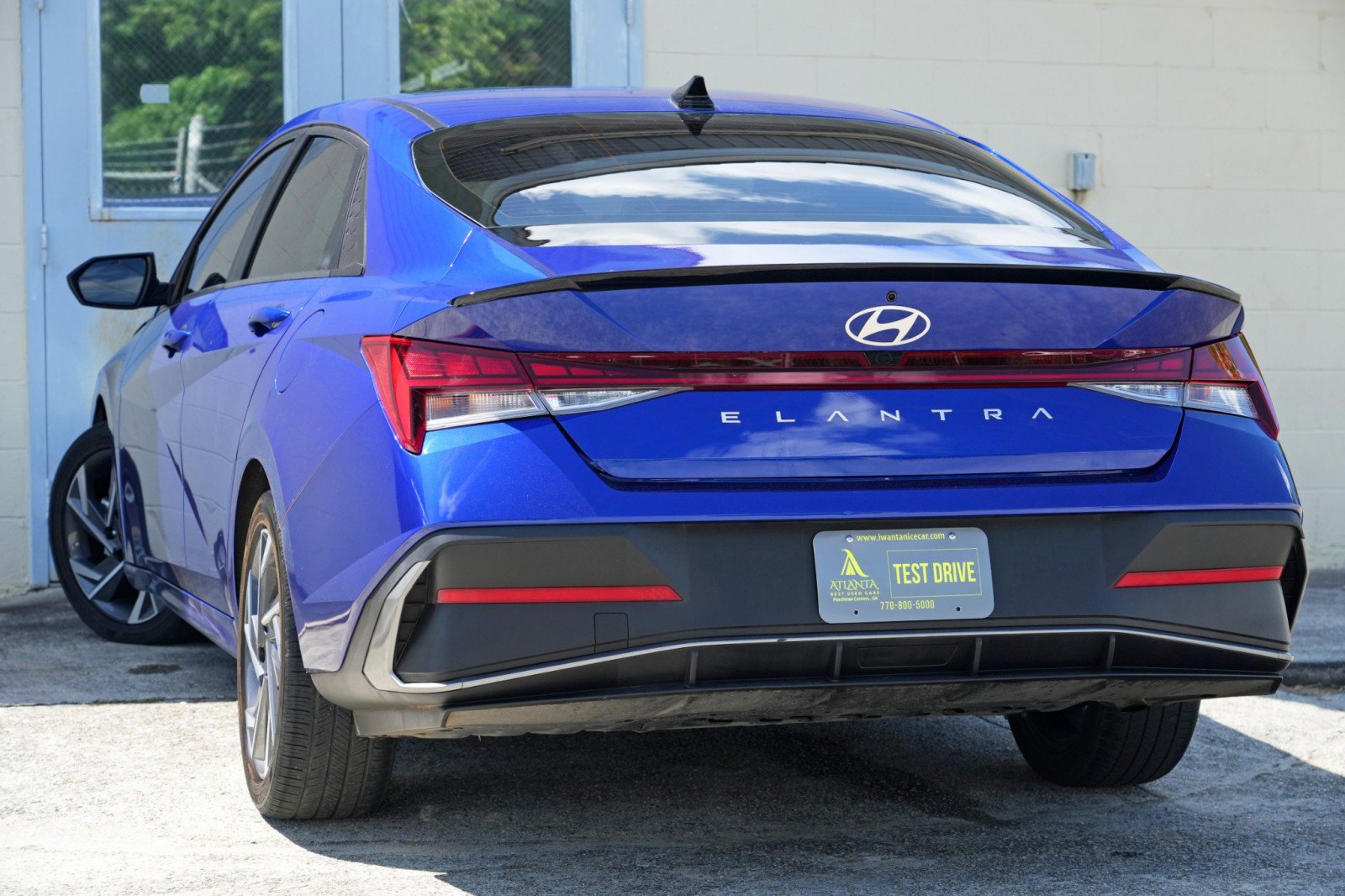 Used 2025 Hyundai Elantra SEL FWD image 5