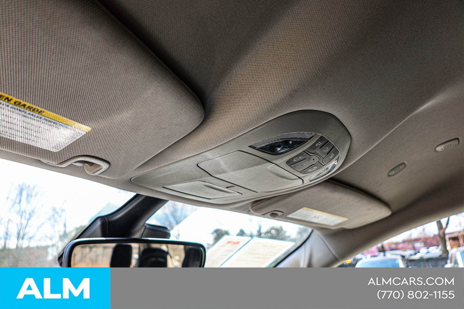 Used 2024 Chrysler Pacifica Touring-L FWD image 44