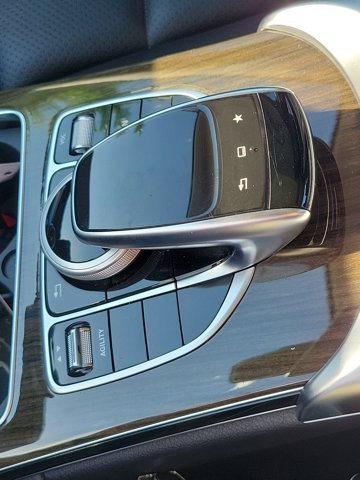 Used 2015 Mercedes-Benz C 300 4MATIC Sedan image 29