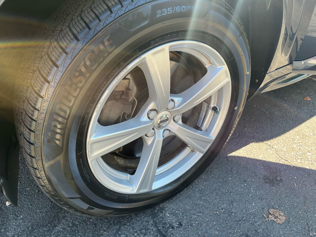 Used 2020 Volvo XC90 T5 Momentum image 28