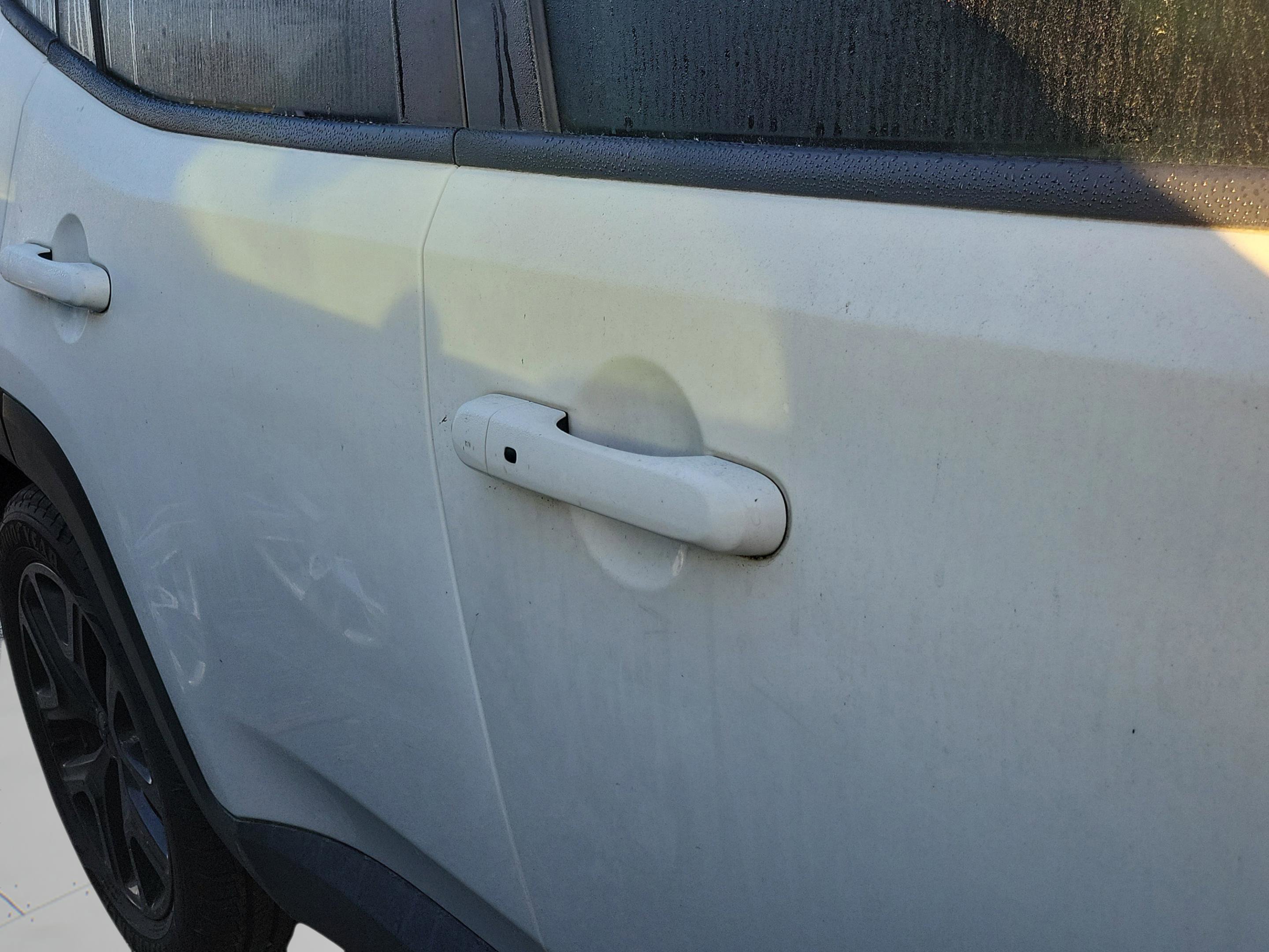 Used 2017 Jeep Renegade Altitude image 21