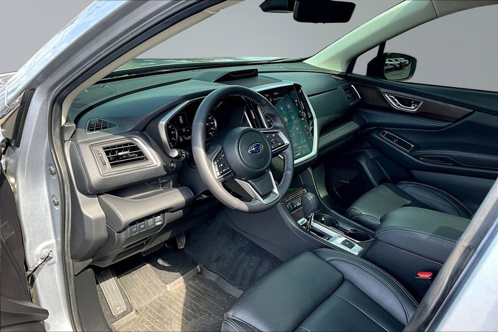 Used 2023 Subaru Ascent Touring AWD/4WD image 19