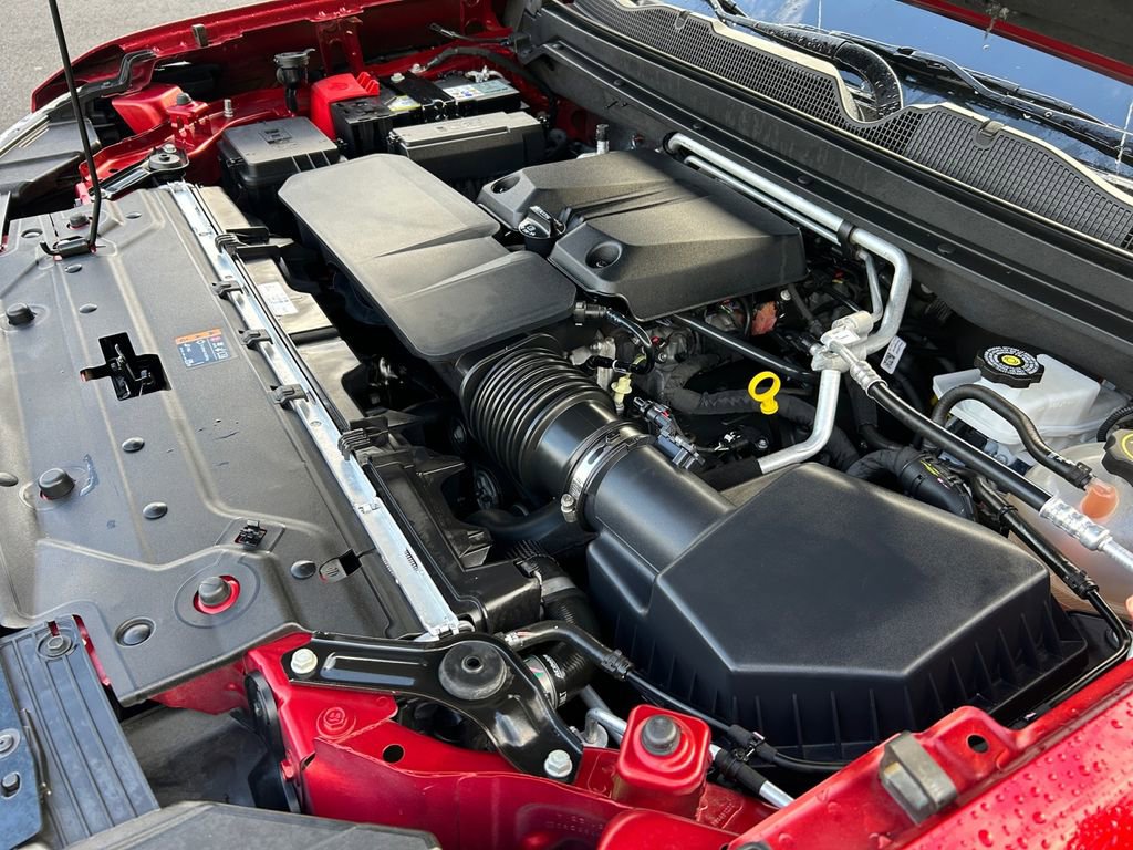 Used 2023 GMC Canyon Denali AWD/4WD image 30