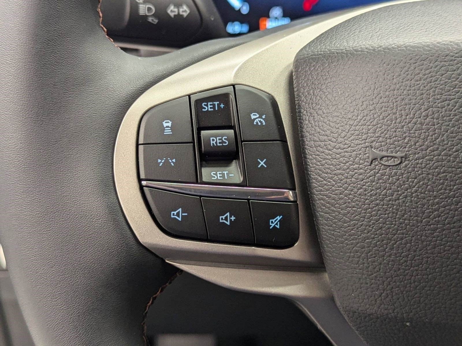 New 2026 Ford Explorer Active w/ Active Comfort Package image 12