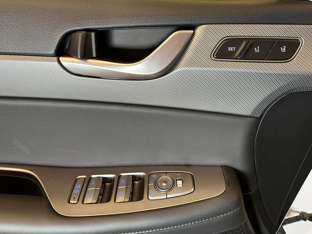 Used 2023 Hyundai Palisade SEL image 20