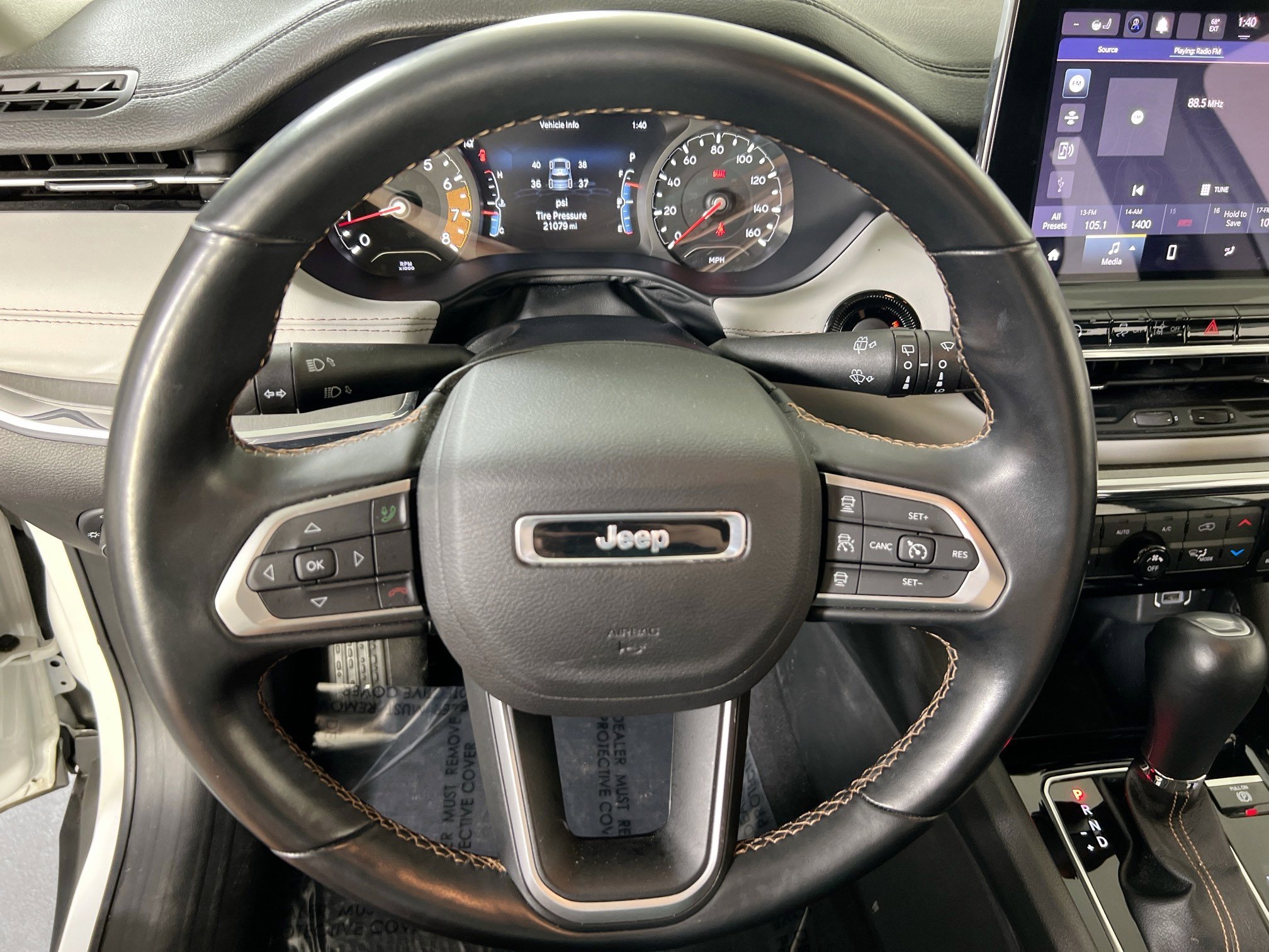 Used 2022 Jeep Compass Limited image 10