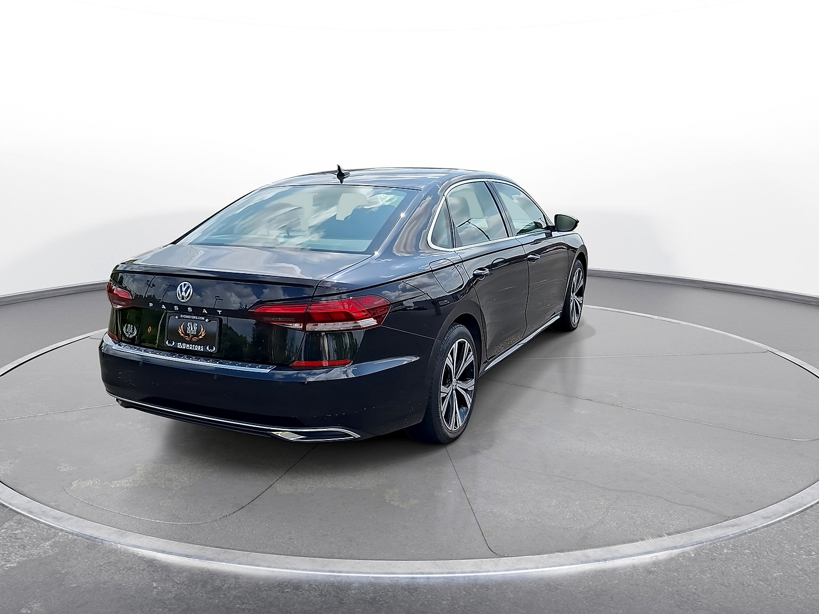 Used 2022 Volkswagen Passat 2.0T SE FWD image 8