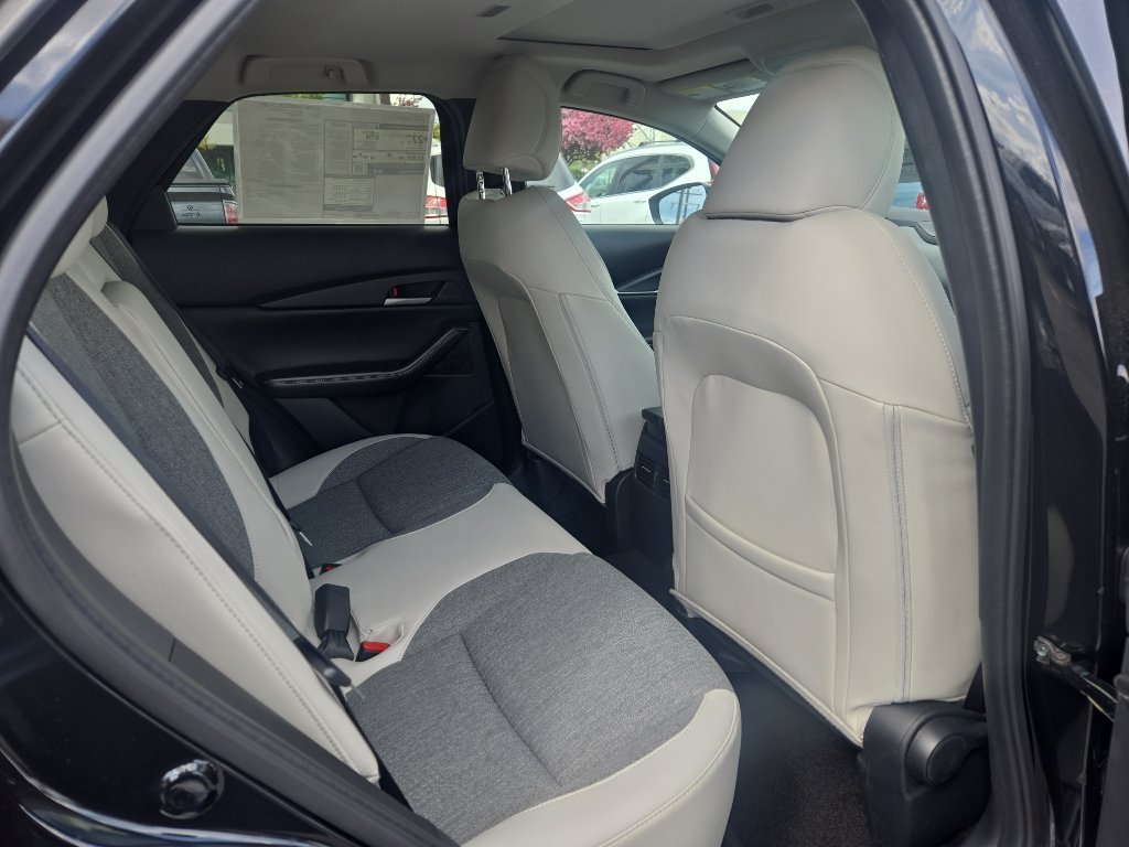 New 2026 MAZDA CX-30 Aire Edition AWD/4WD image 17