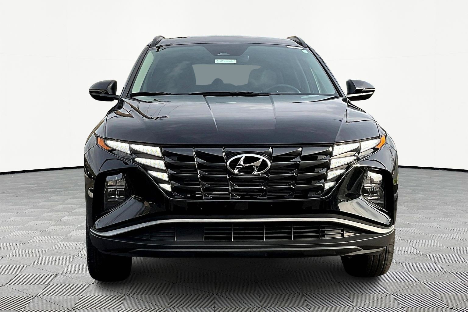 Certified 2024 Hyundai Tucson SEL w/ Convenience Package AWD/4WD image 2