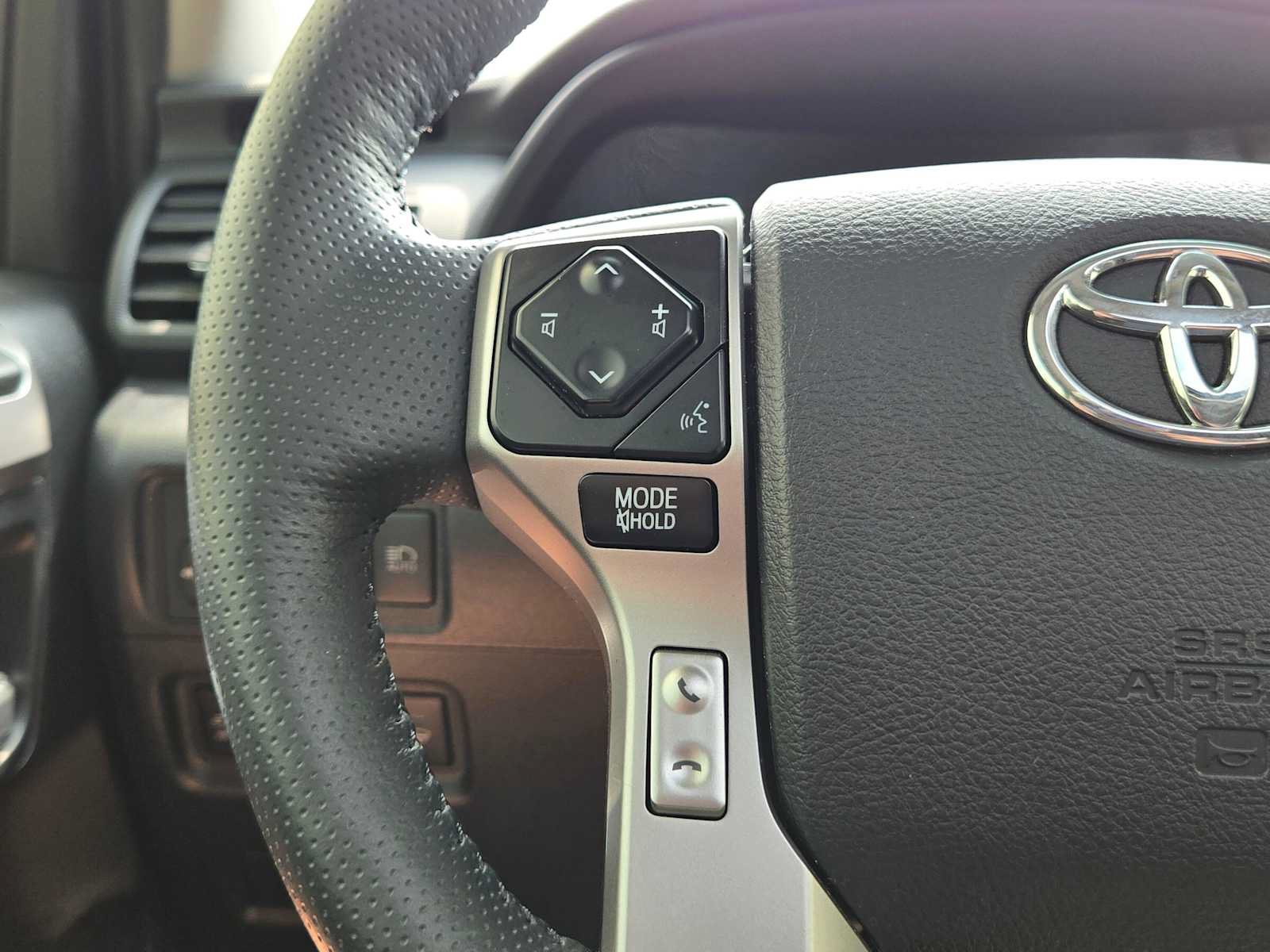Certified 2024 Toyota 4Runner Limited AWD/4WD image 34