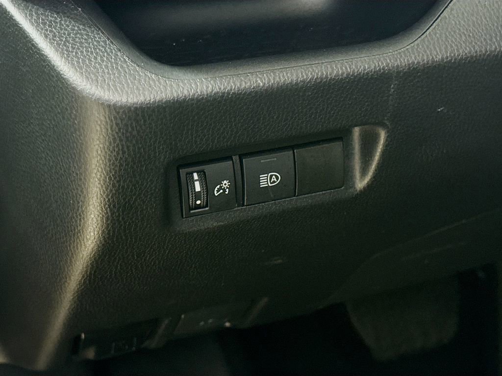 Certified 2025 Toyota RAV4 LE AWD/4WD image 11