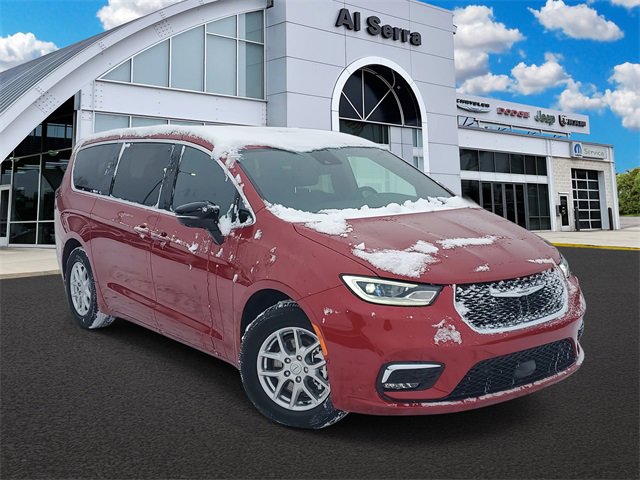 New 2026 Chrysler Pacifica Select image 1