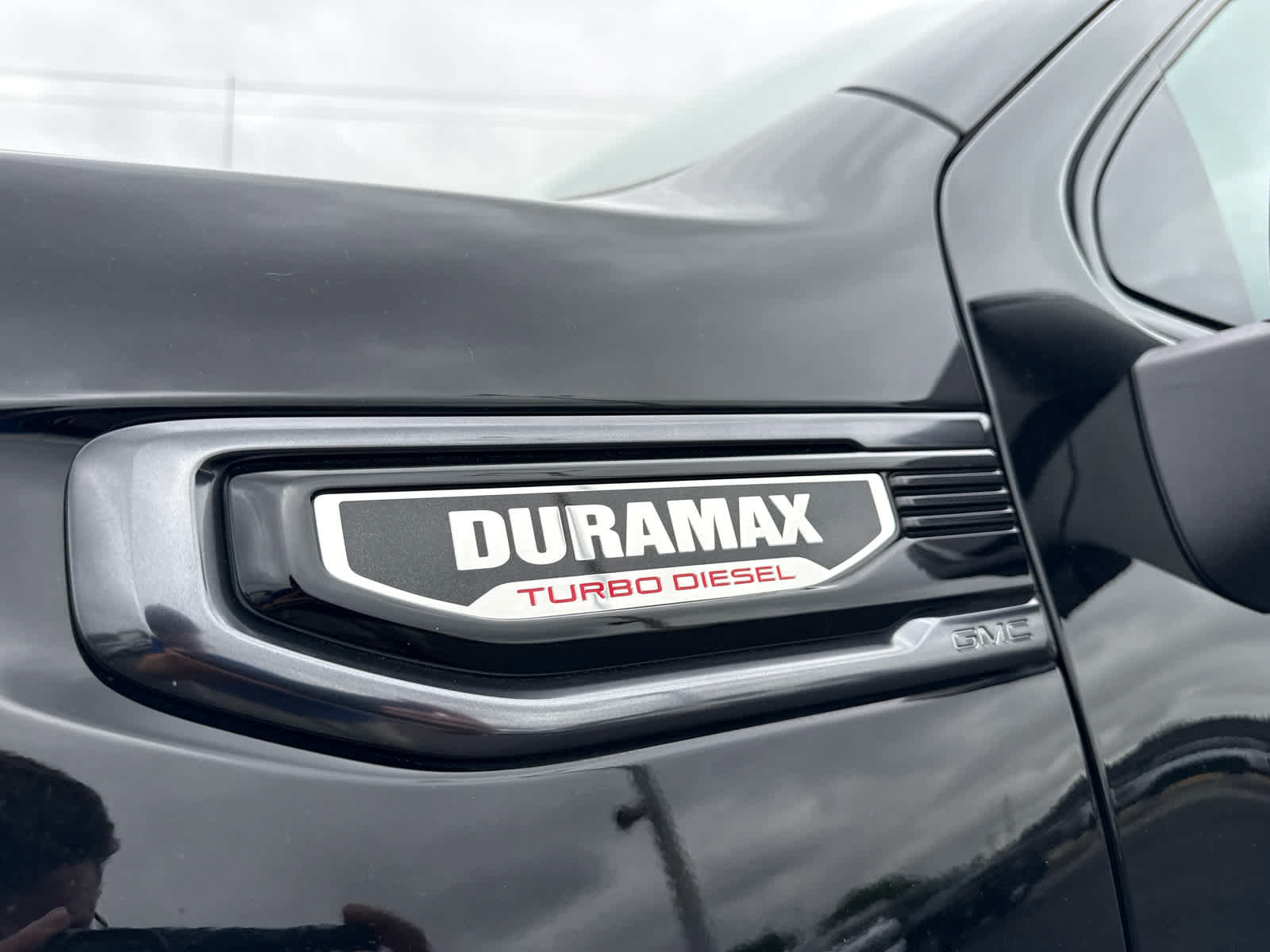 Certified 2024 GMC Sierra 1500 AT4 w/ Technology Package AWD/4WD image 9