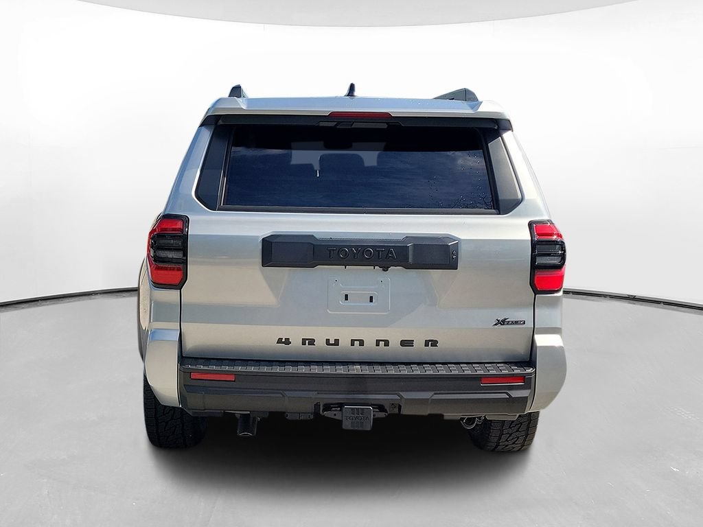 New 2026 Toyota 4Runner SR5 AWD/4WD image 5