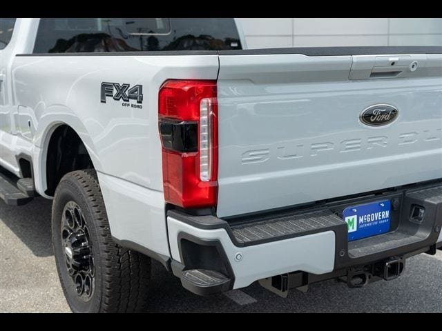 New 2026 Ford F250 Lariat w/ Black Appearance Package AWD/4WD image 46