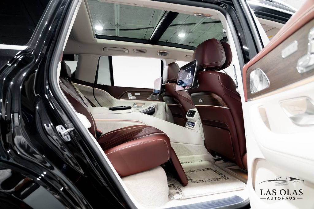 Used 2026 Mercedes-Benz Maybach GLS 600 4MATIC image 63