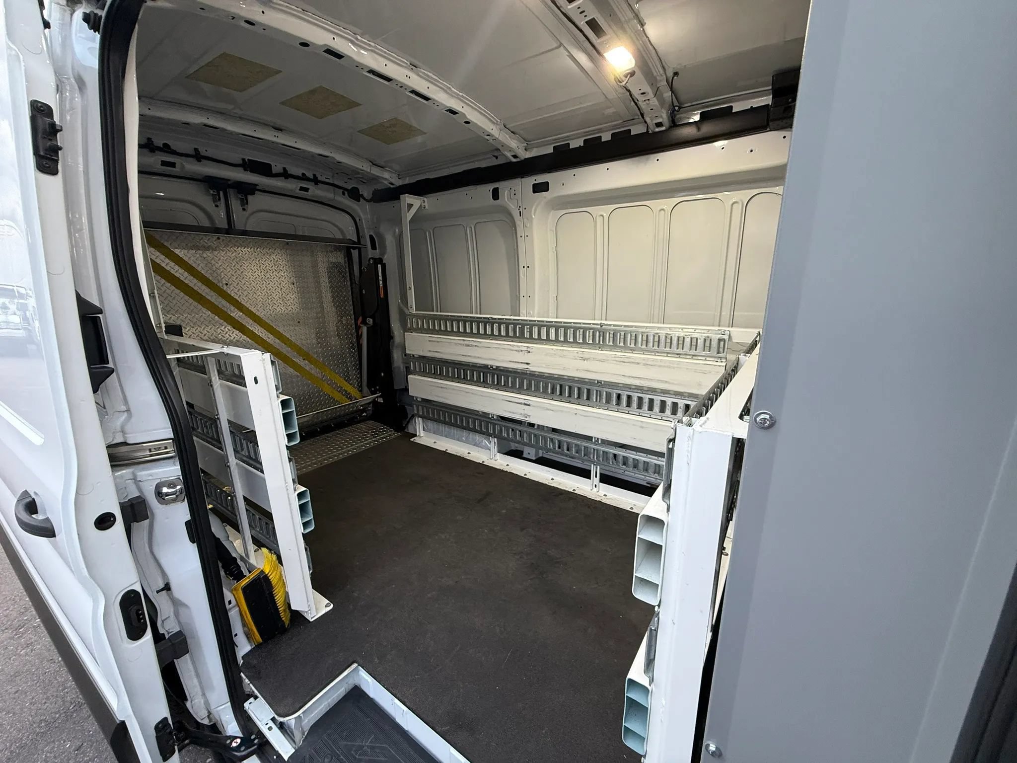 Used 2021 Ford Transit 150 Medium Roof RWD image 21