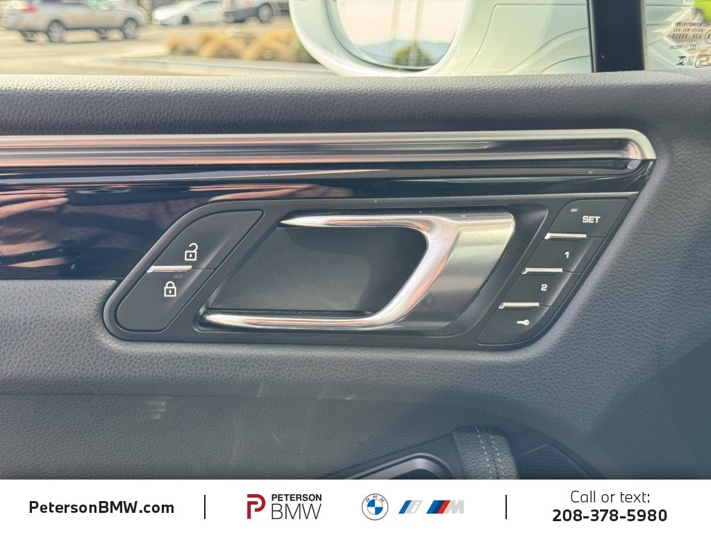 Used 2024 Porsche Macan image 28