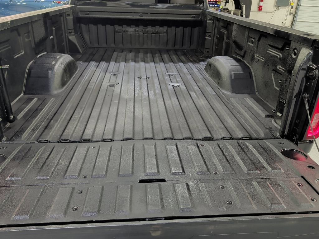 Used 2021 GMC Sierra 3500 Denali w/ Denali Ultimate Package image 8