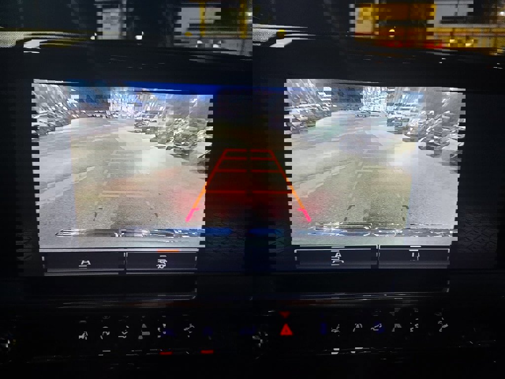 Used 2024 GMC Sierra 1500 Elevation image 29