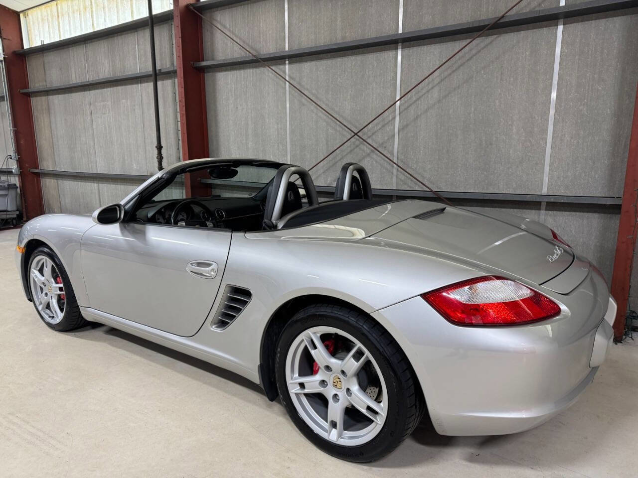 Used 2005 Porsche Boxster S RWD image 8