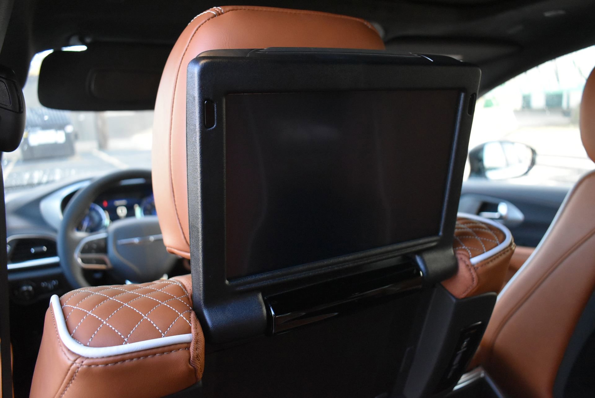 New 2026 Chrysler Pacifica Pinnacle image 22