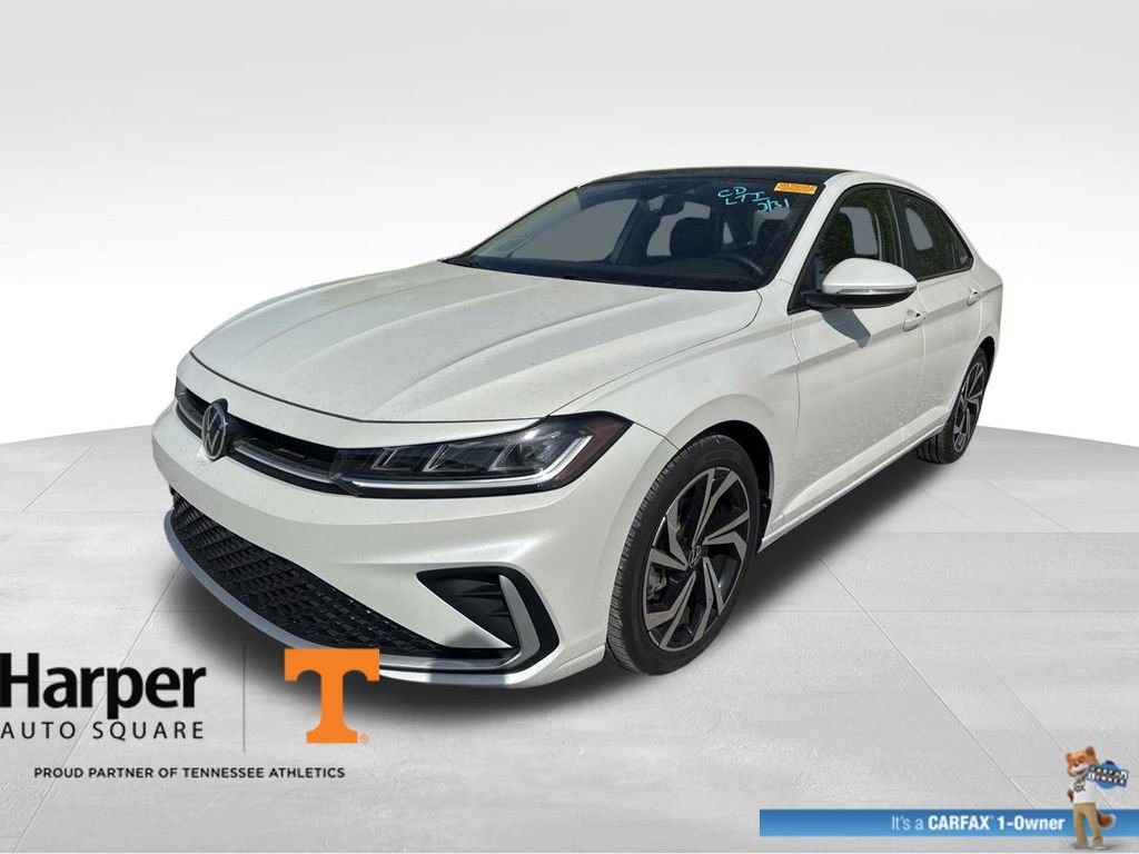 Used 2025 Volkswagen Jetta SEL image 1