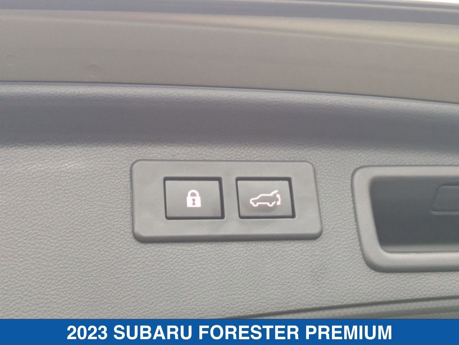 Certified 2023 Subaru Forester Premium image 34