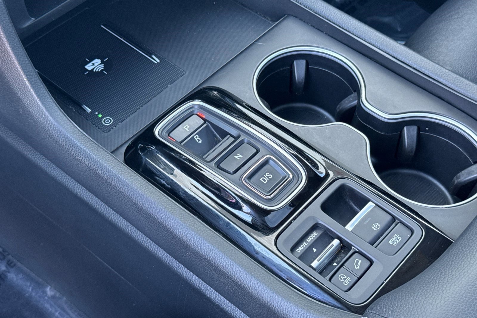 Certified 2025 Honda Pilot Touring image 26