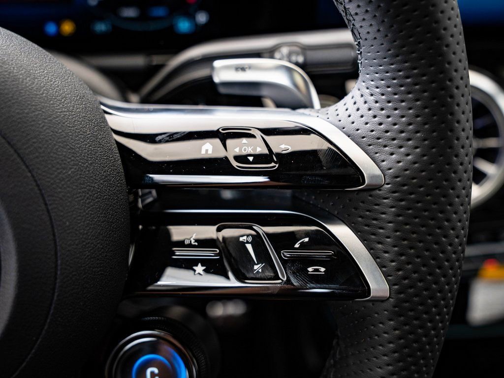 New 2026 Mercedes-Benz GLA 35 AMG 4MATIC image 27