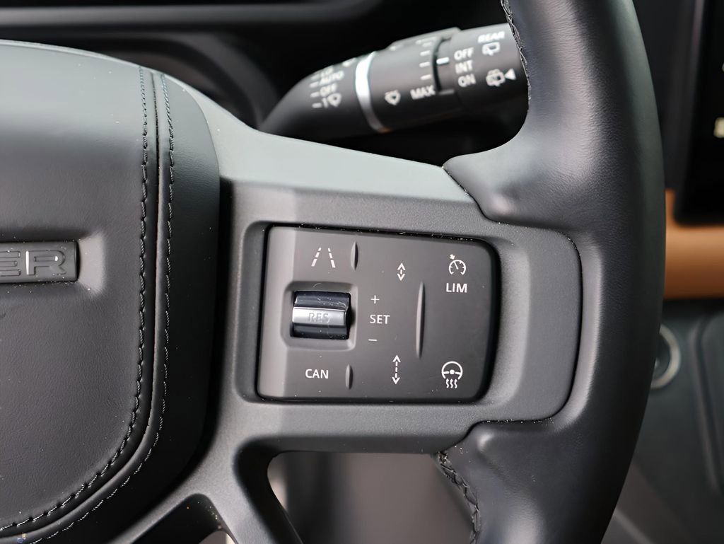 Certified 2024 Land Rover Defender 110 X image 32