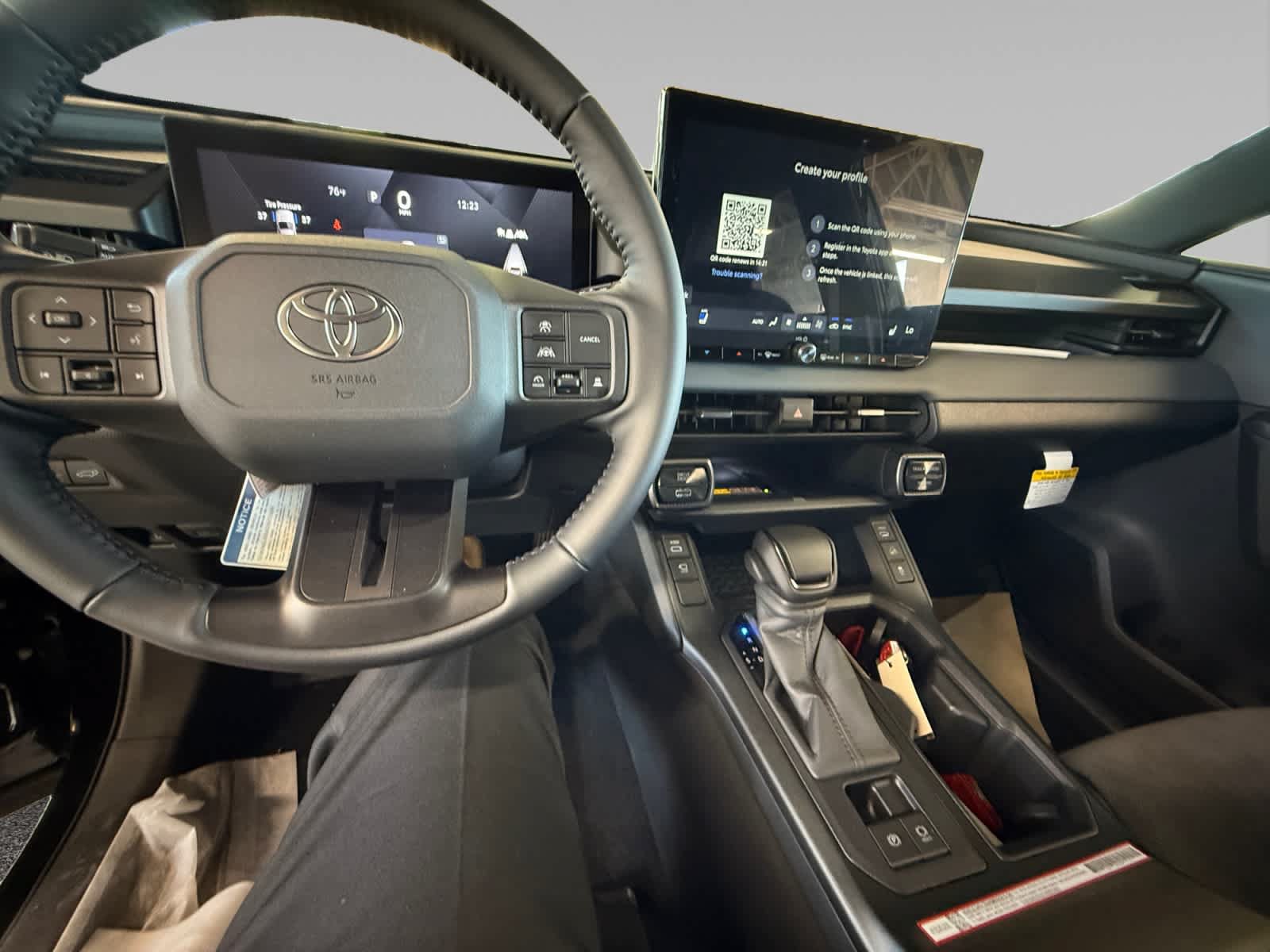 New 2026 Toyota RAV4 XSE AWD/4WD image 21