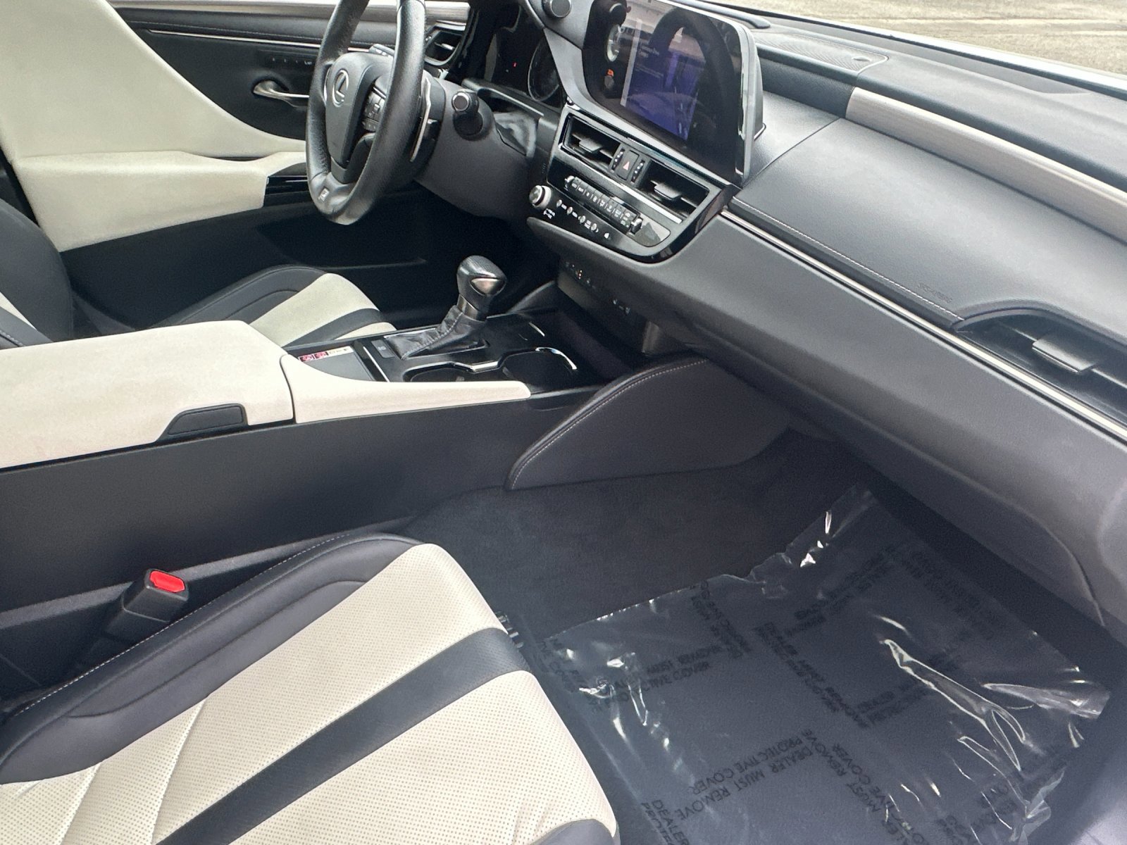 Used 2023 Lexus ES 350 F Sport image 15