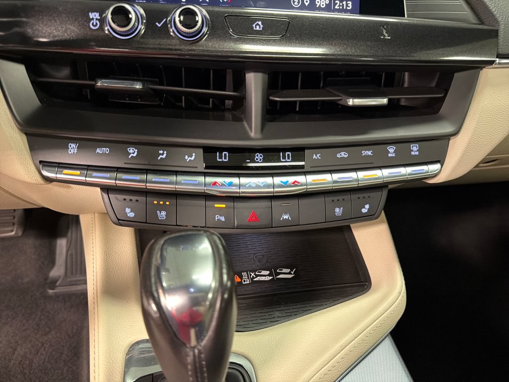 Used 2021 Cadillac CT4 Premium Luxury RWD image 35