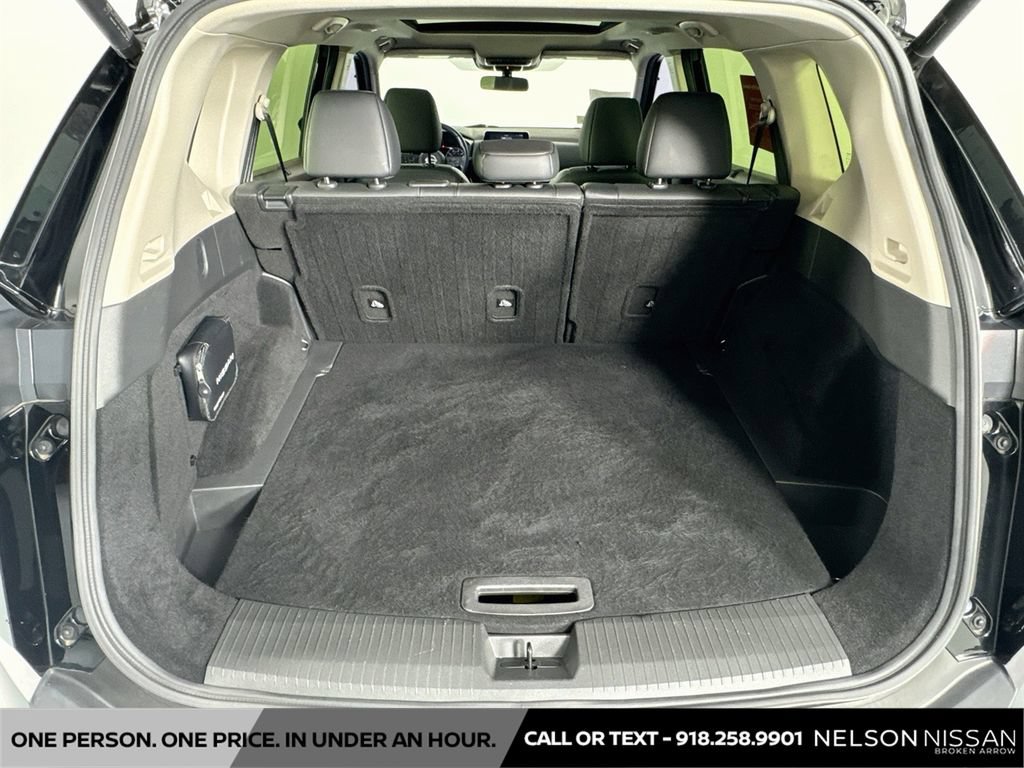 Certified 2023 Nissan Rogue SV w/ SV Premium B Package AWD/4WD image 26