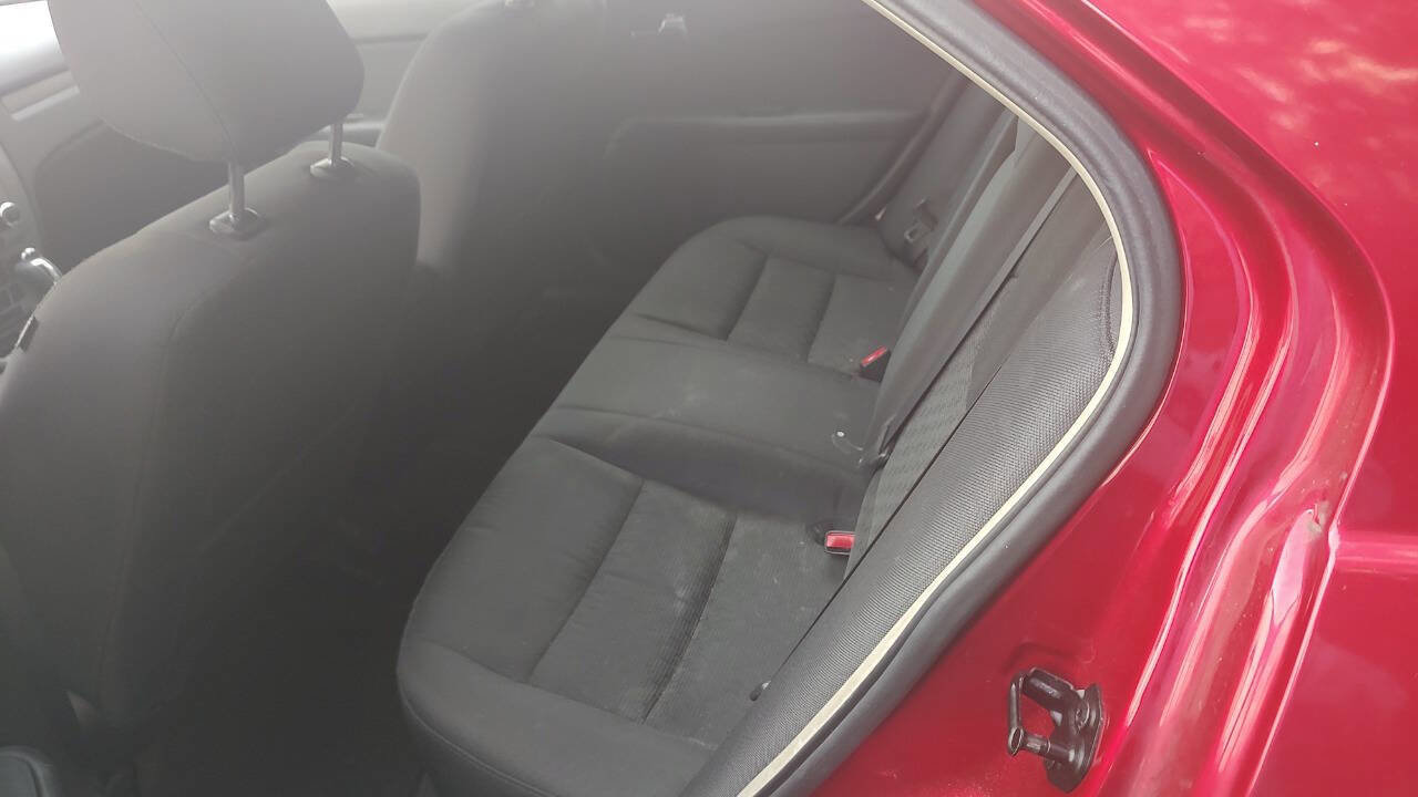 Used 2012 Ford Fusion SE image 6