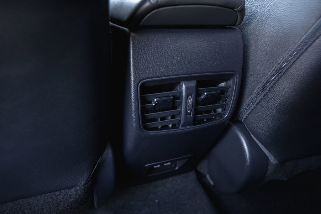 Certified 2024 Toyota Corolla Cross XLE w/ Convenience Package image 30